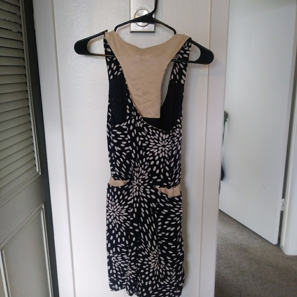 🌈 3/$25 Navy firework pattern dress - Picture 2 of 2